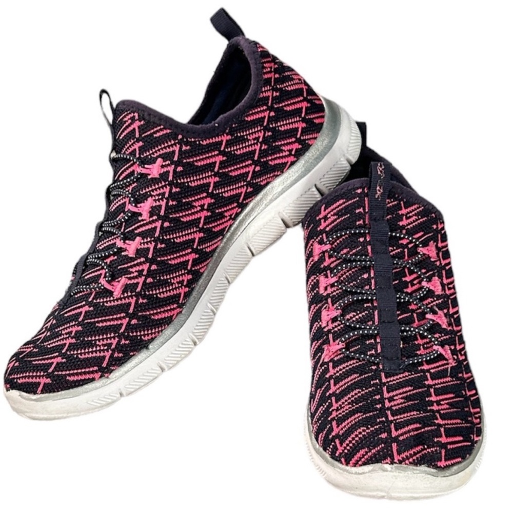 Sketchers Lite Air Cooled Memory Foam Slip On Shoes Size 5.
